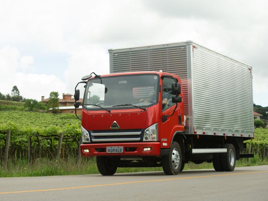  Agrale A7500 2015 года  (фото 6 из 17)